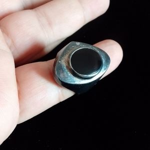 Vintage 925 sterling silver ring with black stone size 9